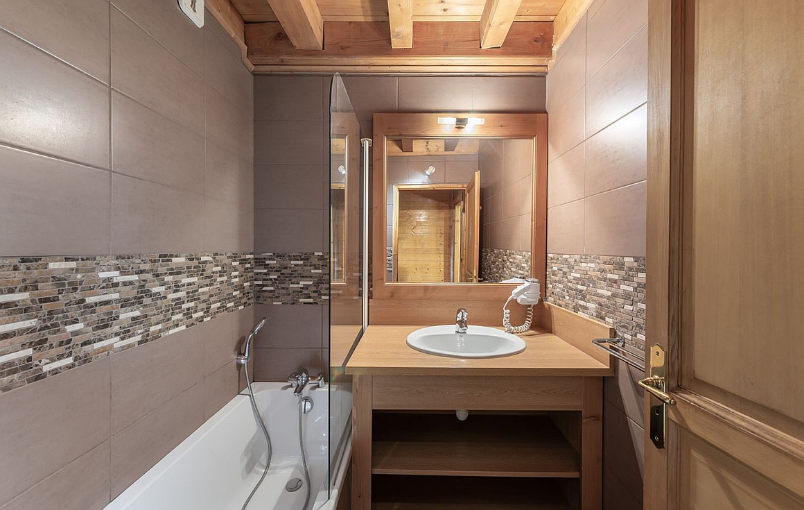 Val Thorens chalet for sale