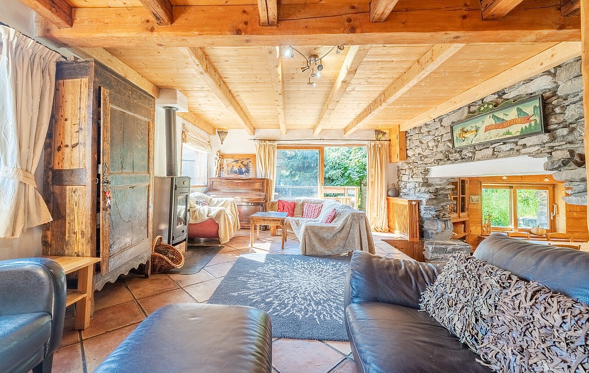 Chalet for sale in Les Allues